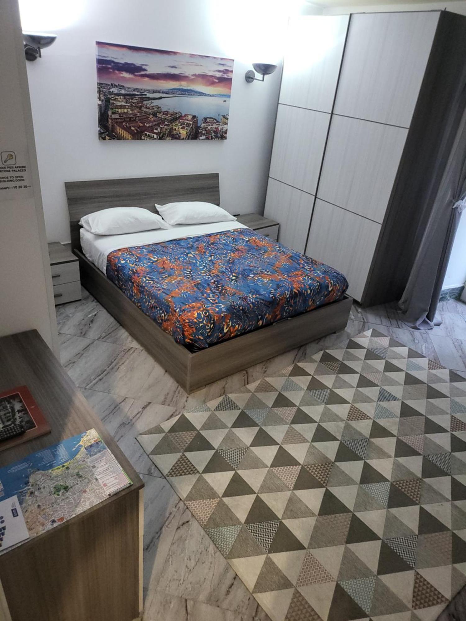 La Dimora Di Toto Hotel Naples Exterior photo